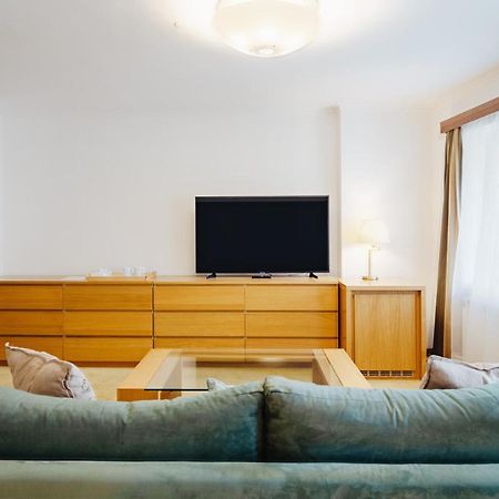 Apartament U Cerneho Medveda- At The Black Bear Praga Zewnętrze zdjęcie