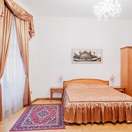 Apartament U Cerneho Medveda- At The Black Bear Praga Zewnętrze zdjęcie