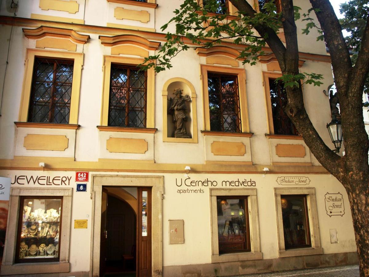 Apartament U Cerneho Medveda- At The Black Bear Praga Zewnętrze zdjęcie