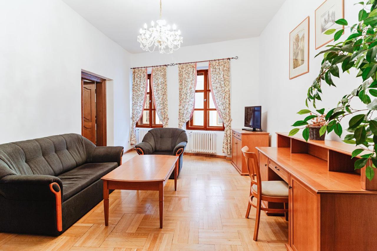 Apartament U Cerneho Medveda- At The Black Bear Praga Zewnętrze zdjęcie