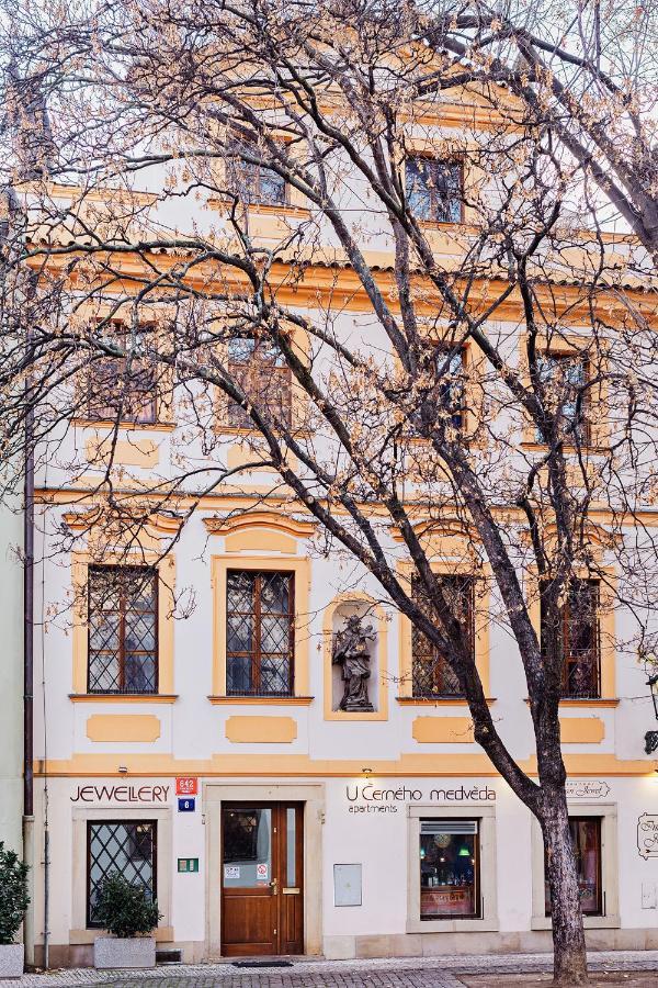 Apartament U Cerneho Medveda- At The Black Bear Praga Zewnętrze zdjęcie