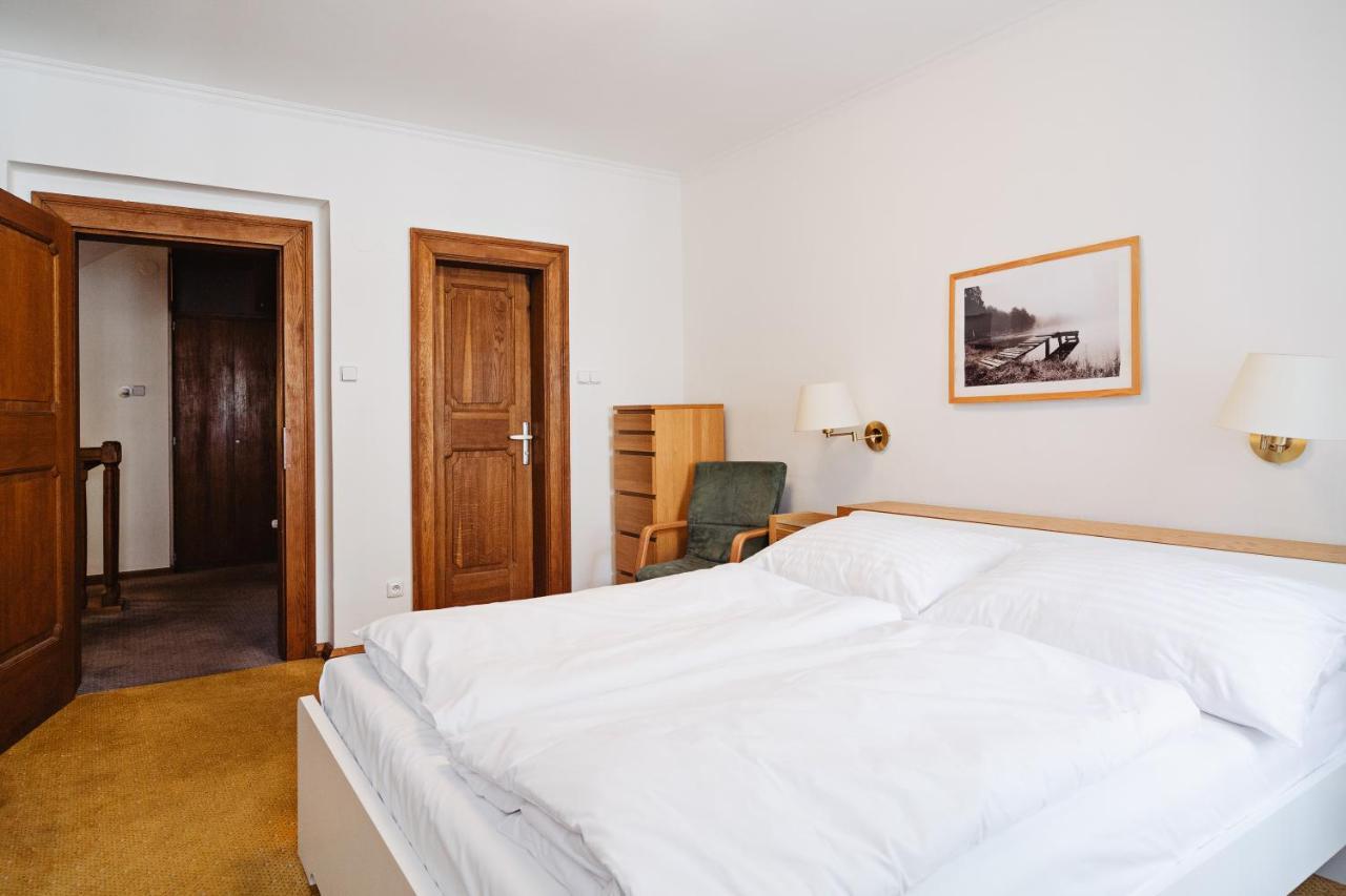 Apartament U Cerneho Medveda- At The Black Bear Praga Zewnętrze zdjęcie