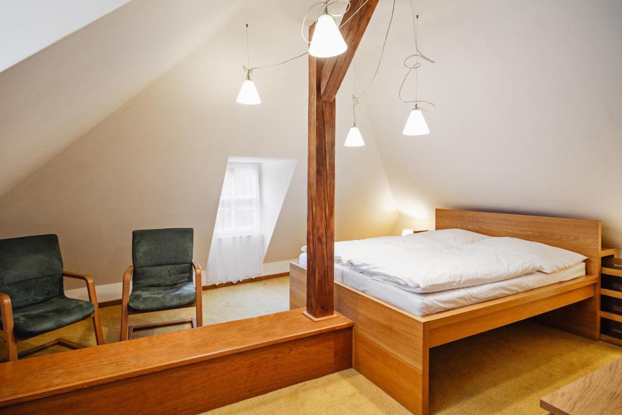 Apartament U Cerneho Medveda- At The Black Bear Praga Zewnętrze zdjęcie