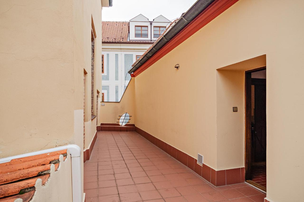 Apartament U Cerneho Medveda- At The Black Bear Praga Zewnętrze zdjęcie